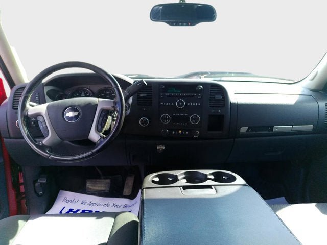Used 2010 Chevrolet Silverado 2500 LT w/ Interior Plus Package AWD/4WD image 11