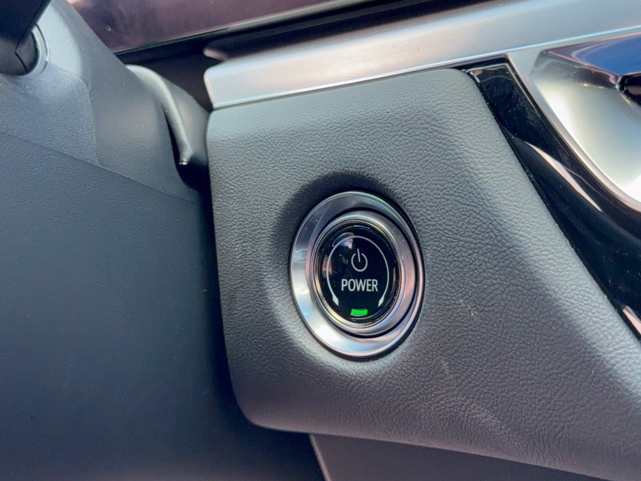 Certified 2024 Cadillac Lyriq Sport RWD image 20