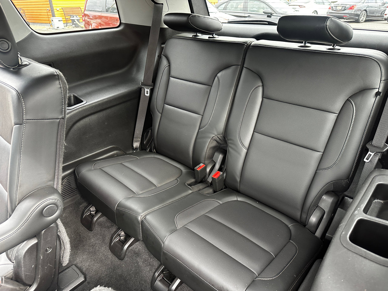 Used 2019 GMC Acadia SLT image 18