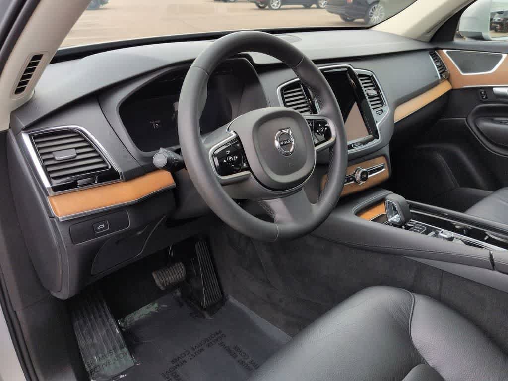 Used 2024 Volvo XC90 B5 Plus AWD/4WD video 2