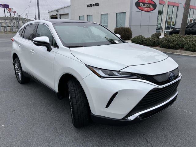 Certified 2024 Toyota Venza Limited image 7