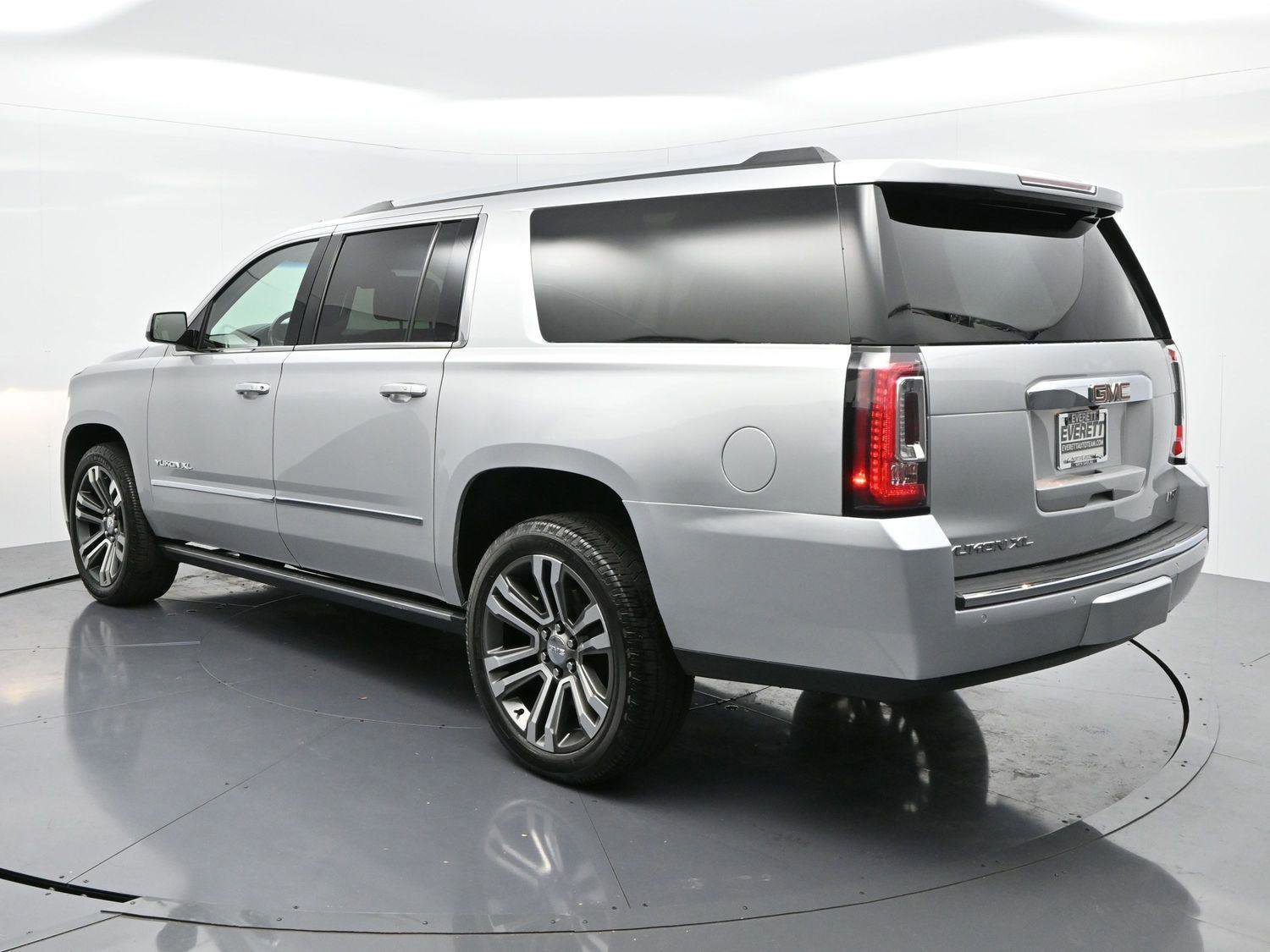 Used 2019 GMC Yukon XL Denali w/ Denali Ultimate Package image 5