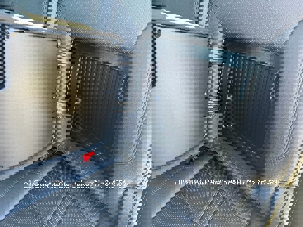 Used 2025 Chevrolet Silverado 2500 High Country w/ Midnight Edition image 38