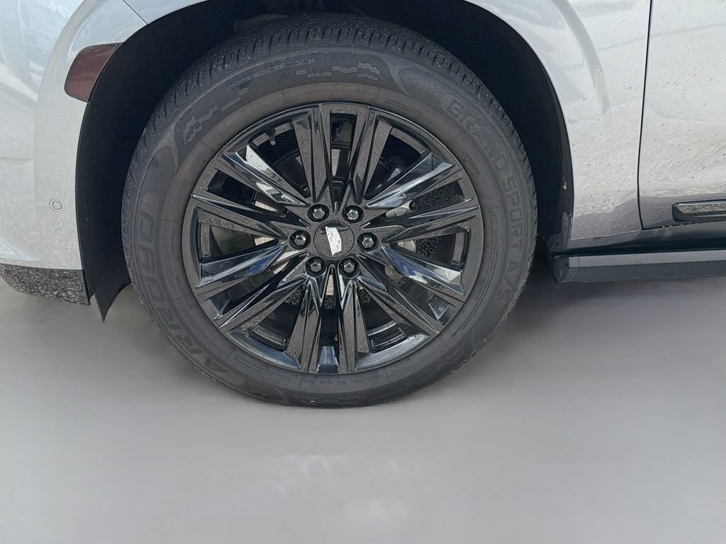 Used 2022 Cadillac Escalade Sport Platinum w/ LPO, ONYX Package AWD/4WD image 34