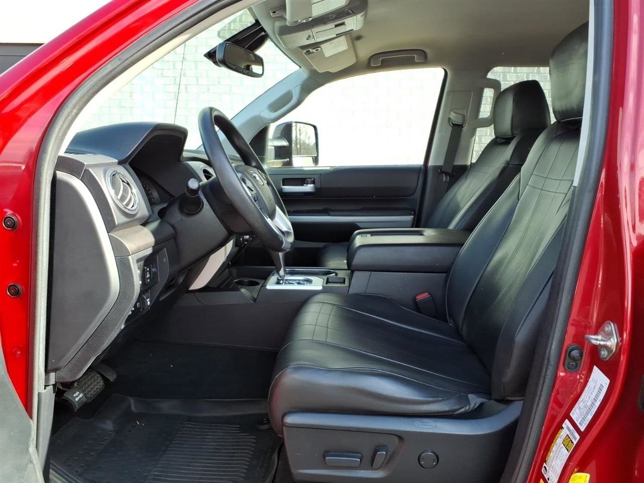 Used 2019 Toyota Tundra SR5 w/ SR5 Upgrade Package image 12