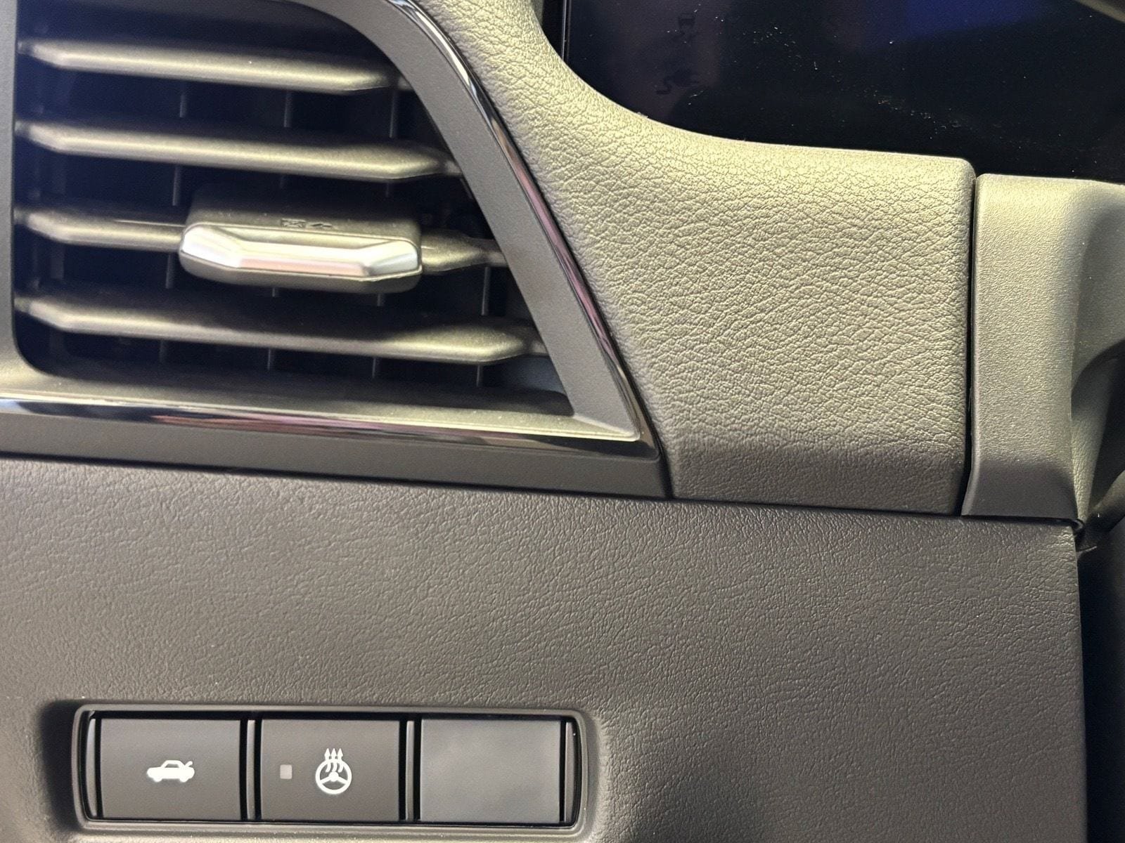 New 2026 Nissan Sentra SV w/ SV Convenience Package FWD image 28