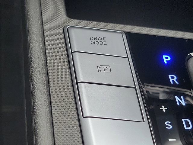 New 2026 Hyundai Elantra Sport image 13