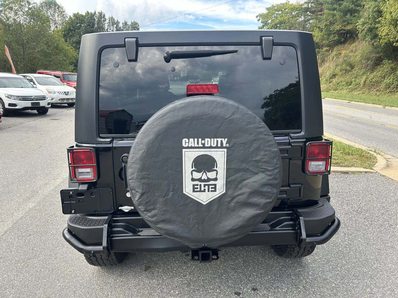 Used 2012 Jeep Wrangler Unlimited Rubicon image 7