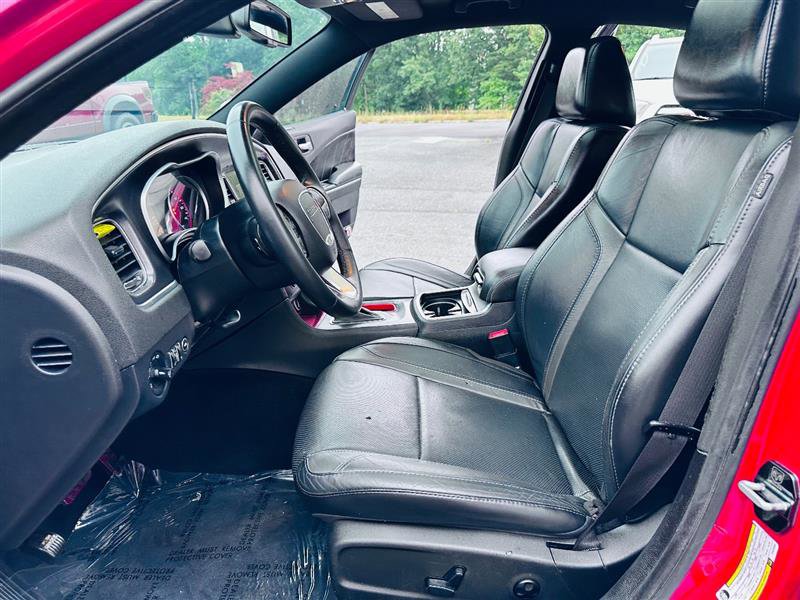 Used 2015 Dodge Charger SXT w/ AWD Plus Group image 29