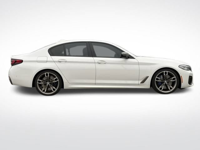 Used 2022 BMW M550i xDrive w/ Executive Package image 9