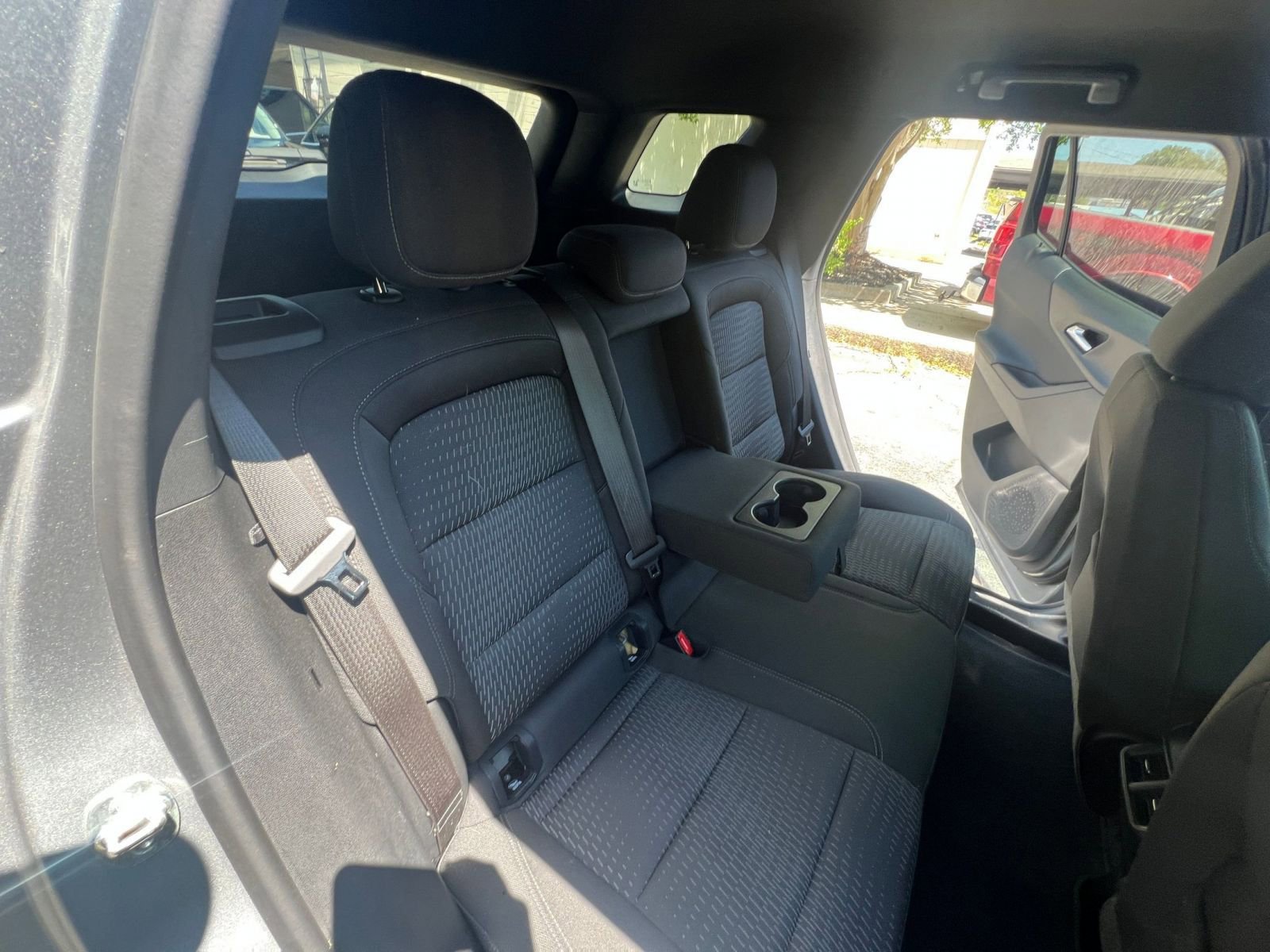 Used 2025 Chevrolet Equinox LT image 34