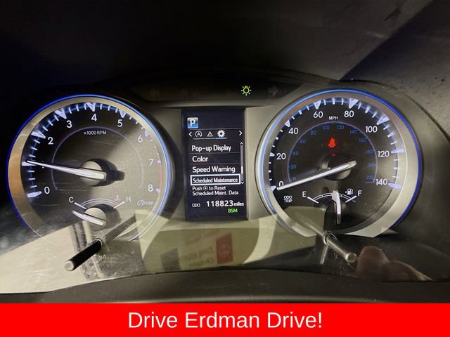 Certified 2018 Toyota Highlander XLE w/ Carpet Mat Package (TMS) image 17