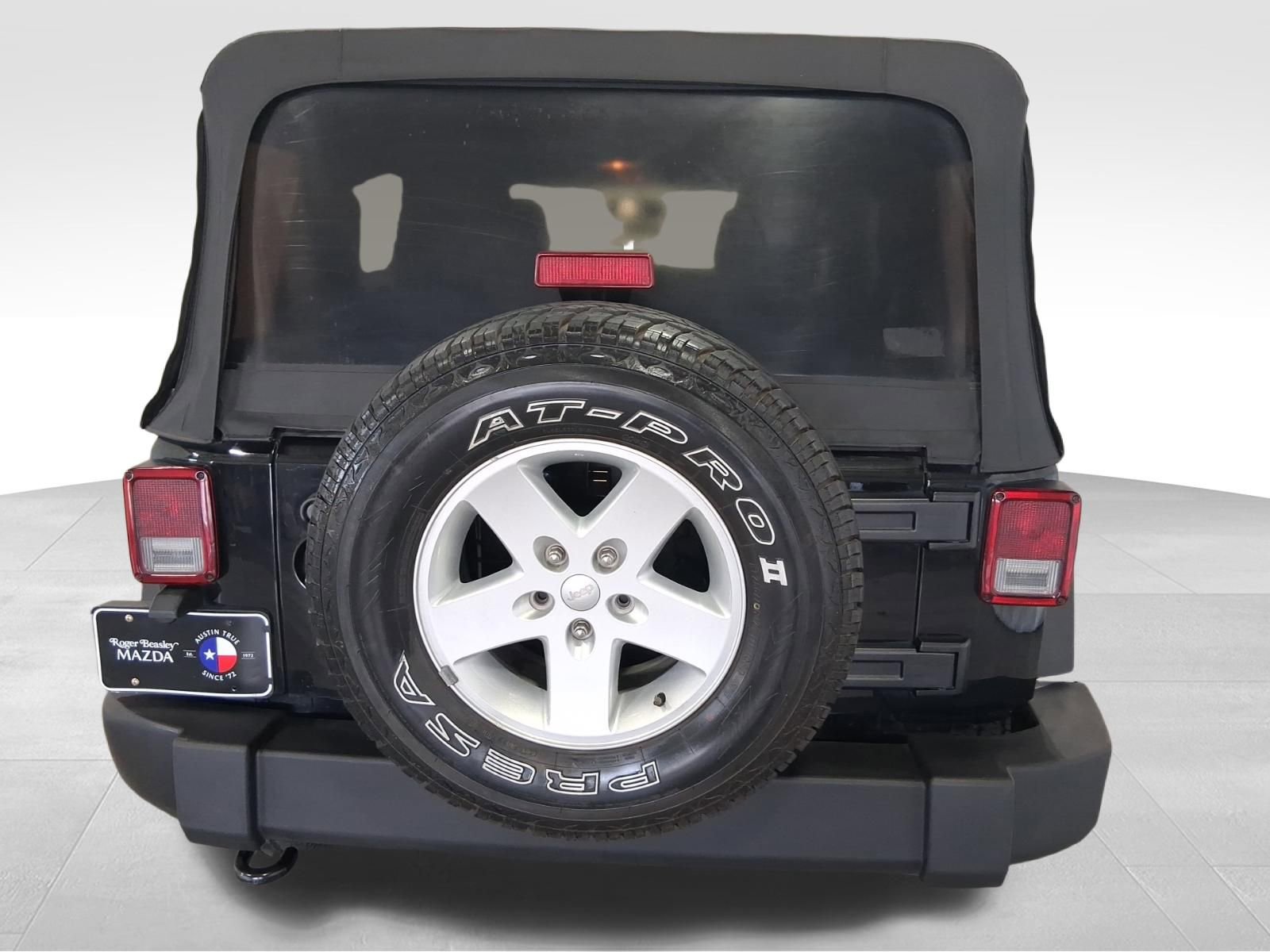 Used 2017 Jeep Wrangler Unlimited Sport w/ Quick Order Package 24S AWD/4WD image 7