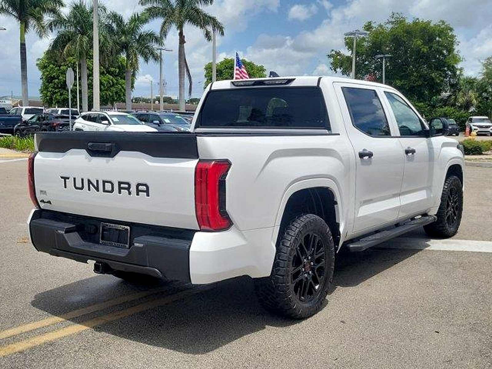 Used 2025 Toyota Tundra SR AWD/4WD image 4