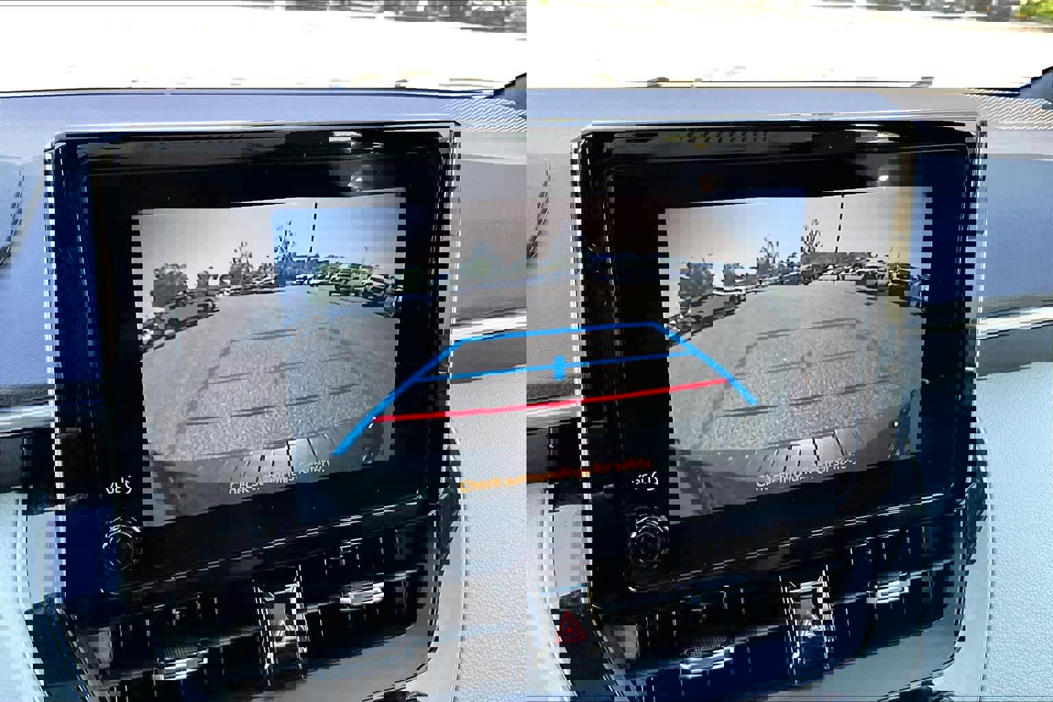 Used 2024 Toyota Corolla SE w/ SE Package FWD image 26