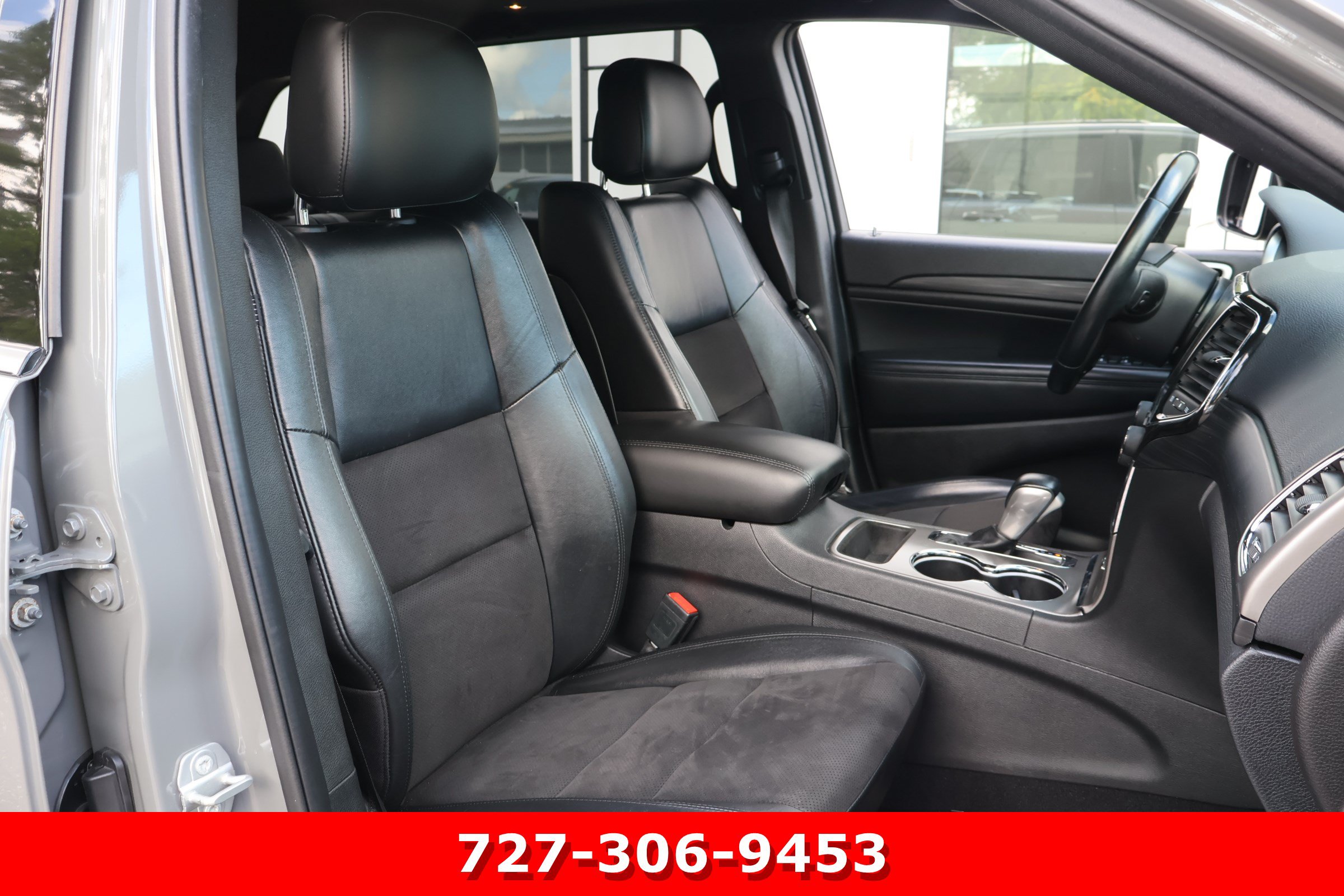 Used 2021 Jeep Grand Cherokee Laredo X AWD/4WD image 16