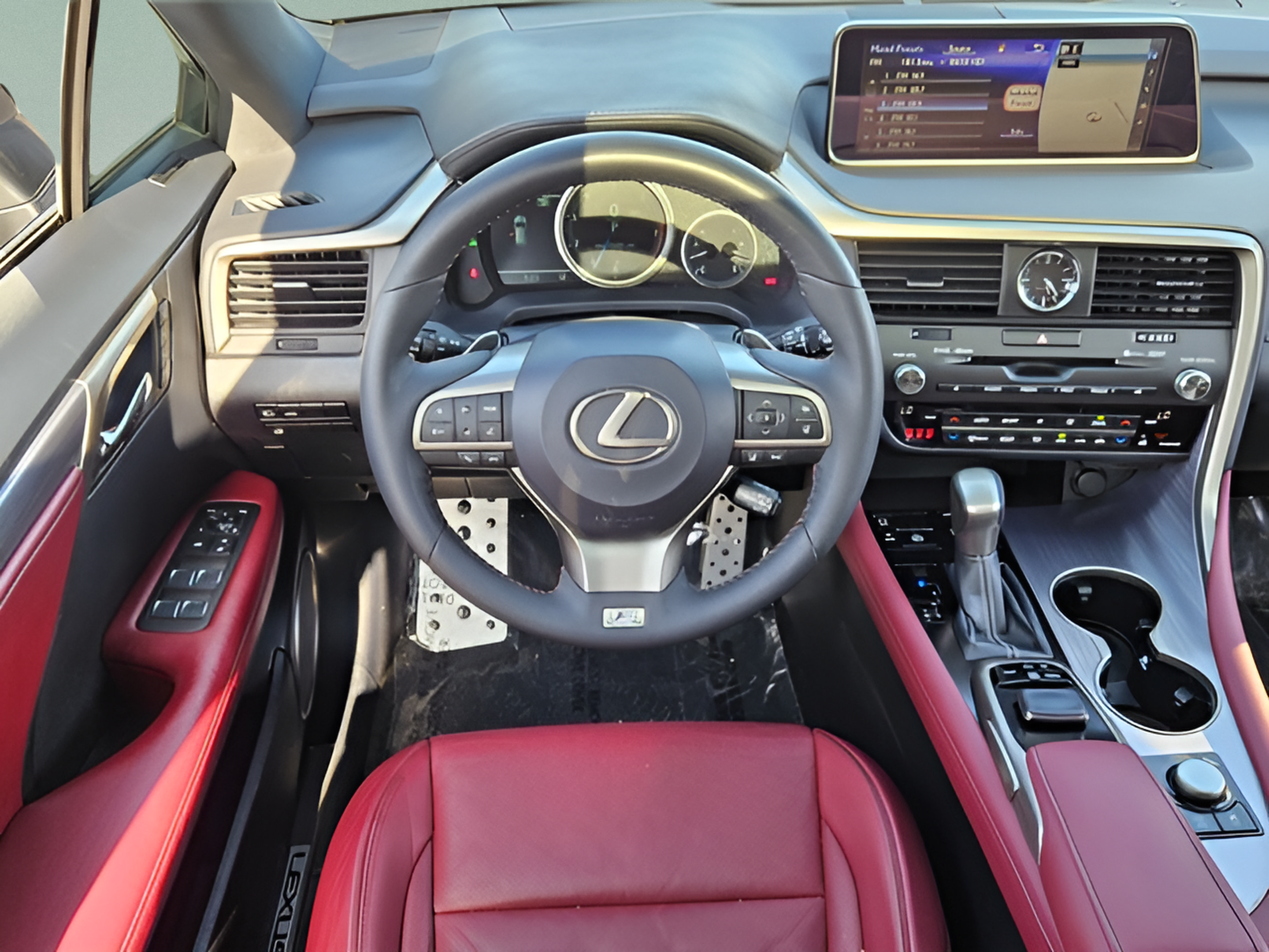 Used 2018 Lexus RX 350 F Sport w/ Accessory Package AWD/4WD image 11