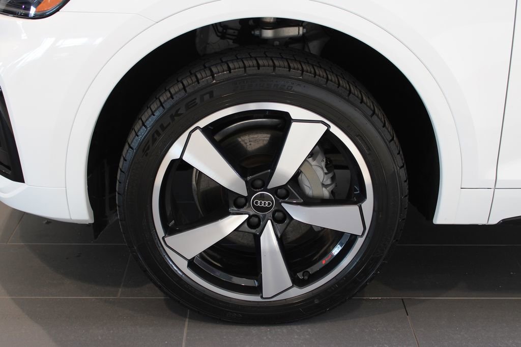 Used 2022 Audi Q5 2.0T Premium Plus AWD/4WD image 28