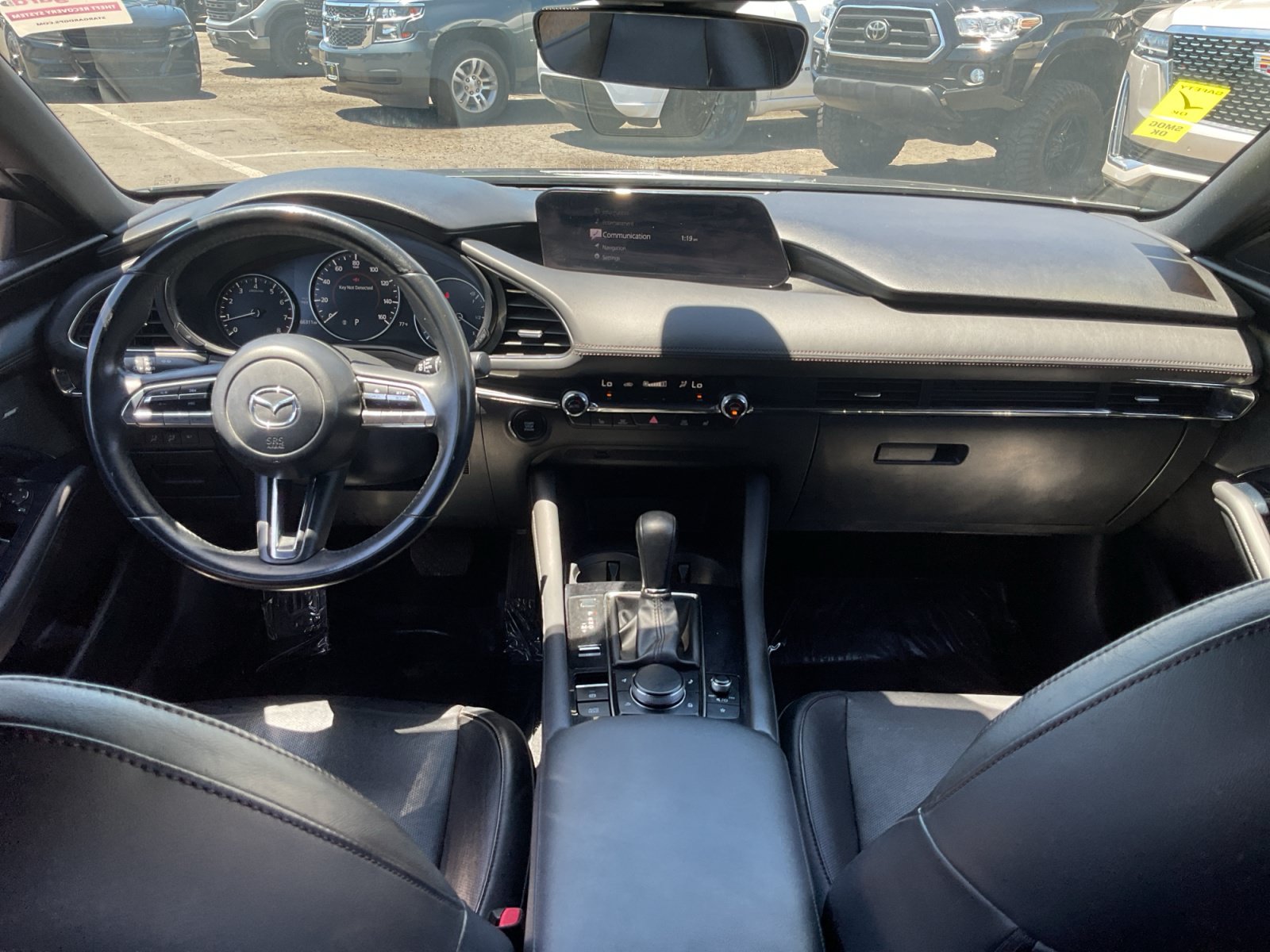 Used 2020 MAZDA MAZDA3 Hatchback w/ Premium Package FWD image 17
