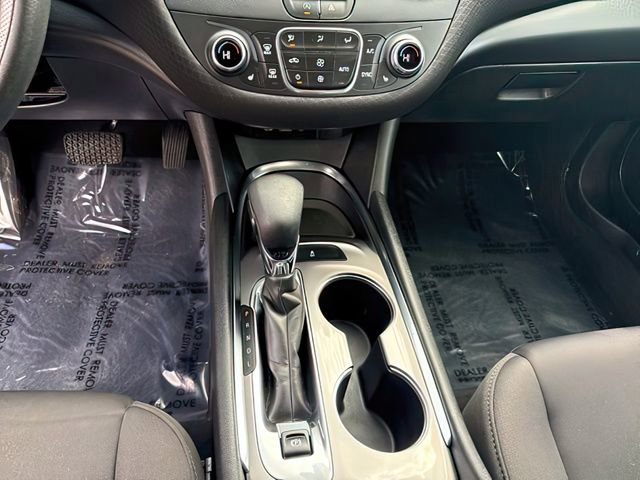 Used 2022 Chevrolet Malibu LT FWD image 24