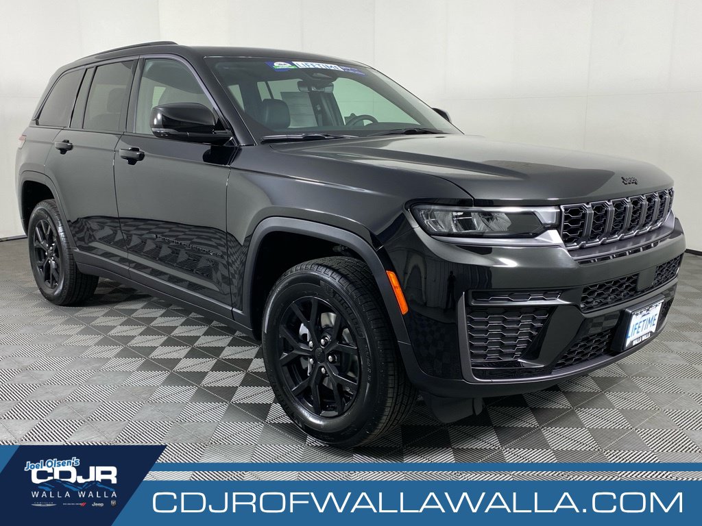 New 2026 Jeep Grand Cherokee Altitude