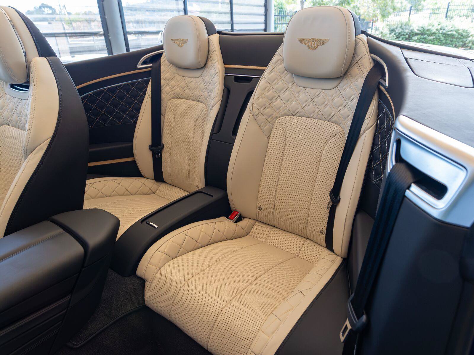 Used 2024 Bentley Continental GT Mulliner AWD/4WD image 54