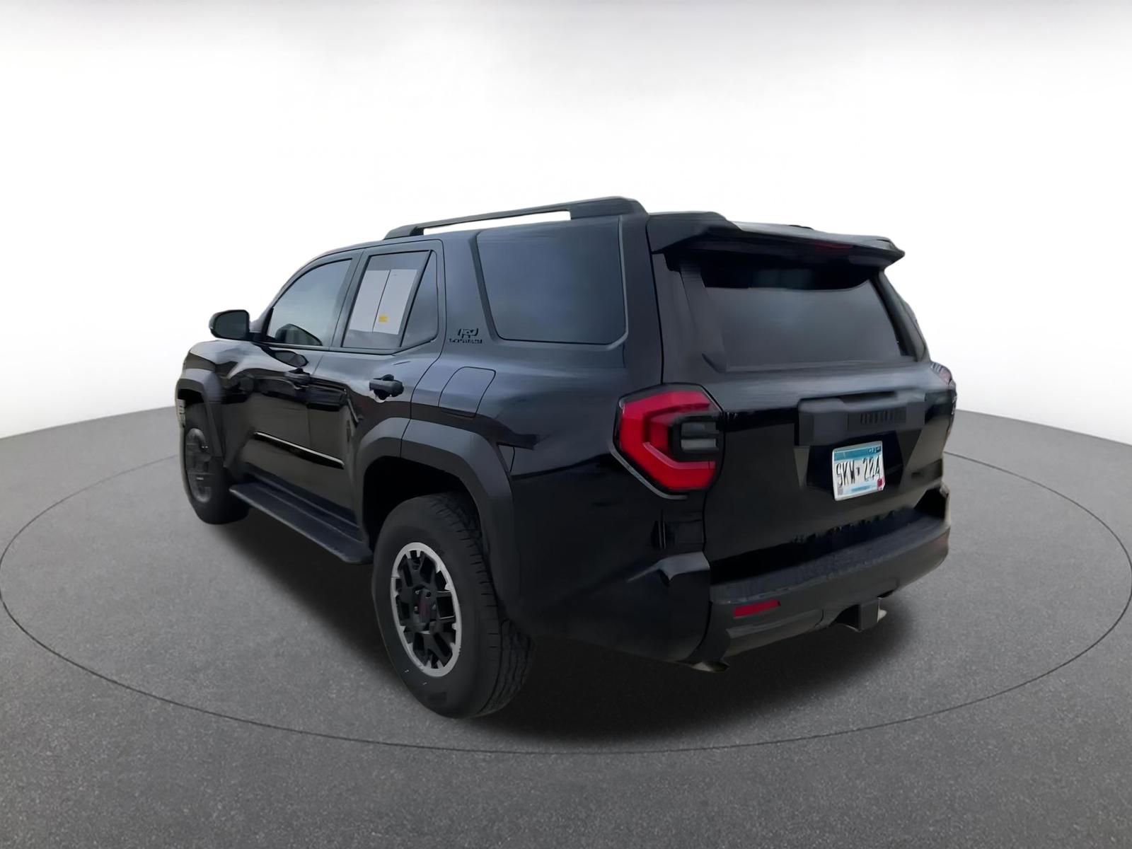 Used 2025 Toyota 4Runner TRD Off-Road image 11