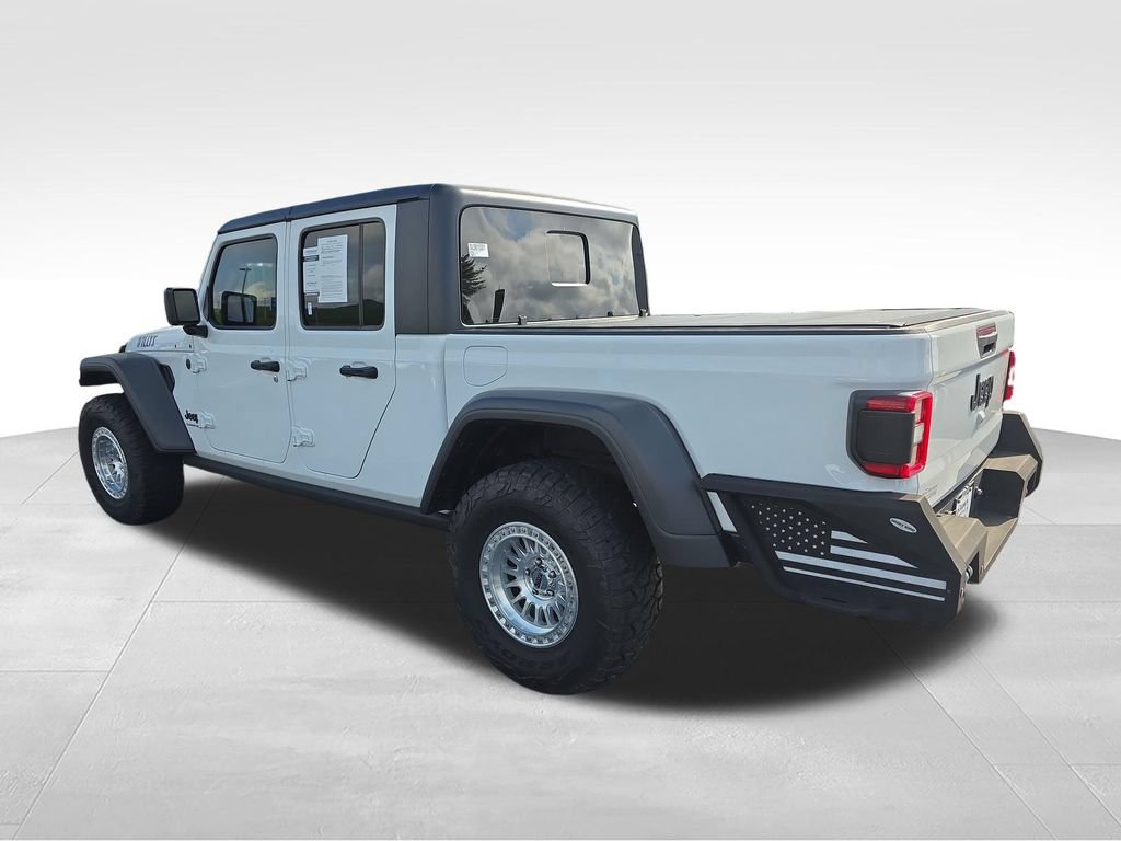 Used 2025 Jeep Gladiator Sport AWD/4WD image 7