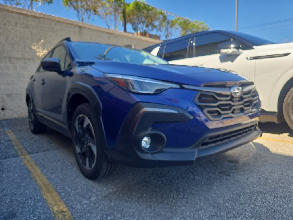 Used 2024 Subaru Crosstrek 2.5i Limited w/ Crosstrek Mirror Package AWD/4WD image 2
