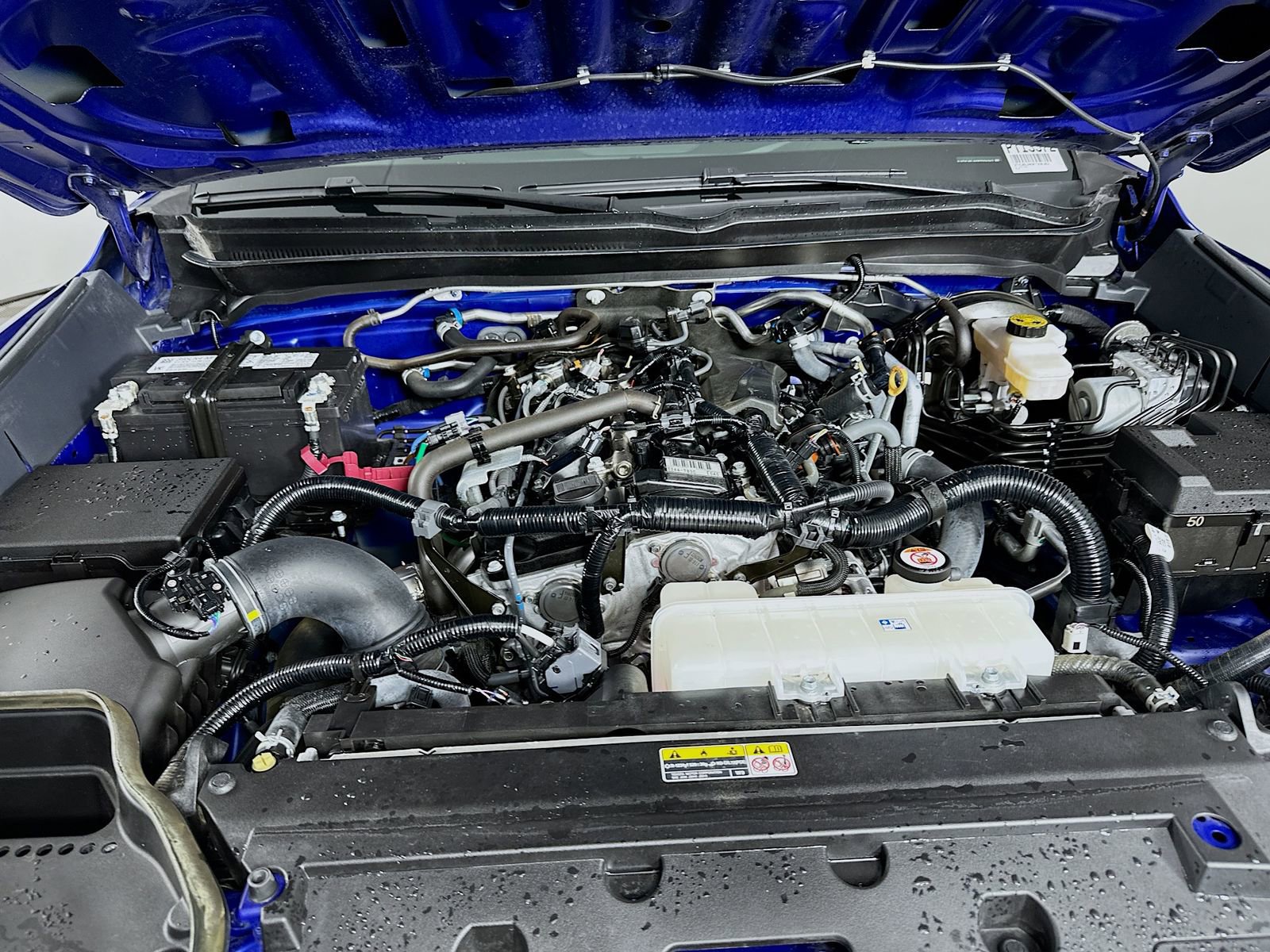 Certified 2024 Toyota Tacoma TRD Off-Road AWD/4WD image 28