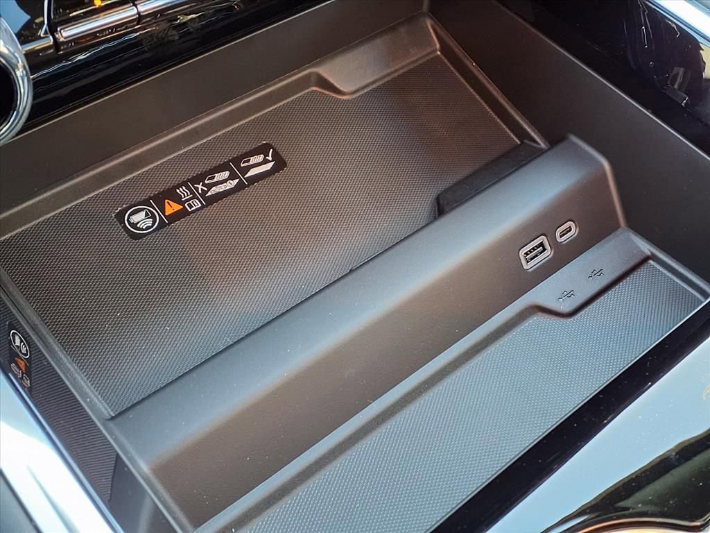 New 2026 Chevrolet Tahoe High Country w/ Sun And Tow Package image 23