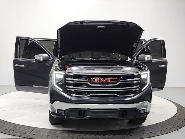 Used 2023 GMC Sierra 1500 SLT w/ SLT Premium Package image 10