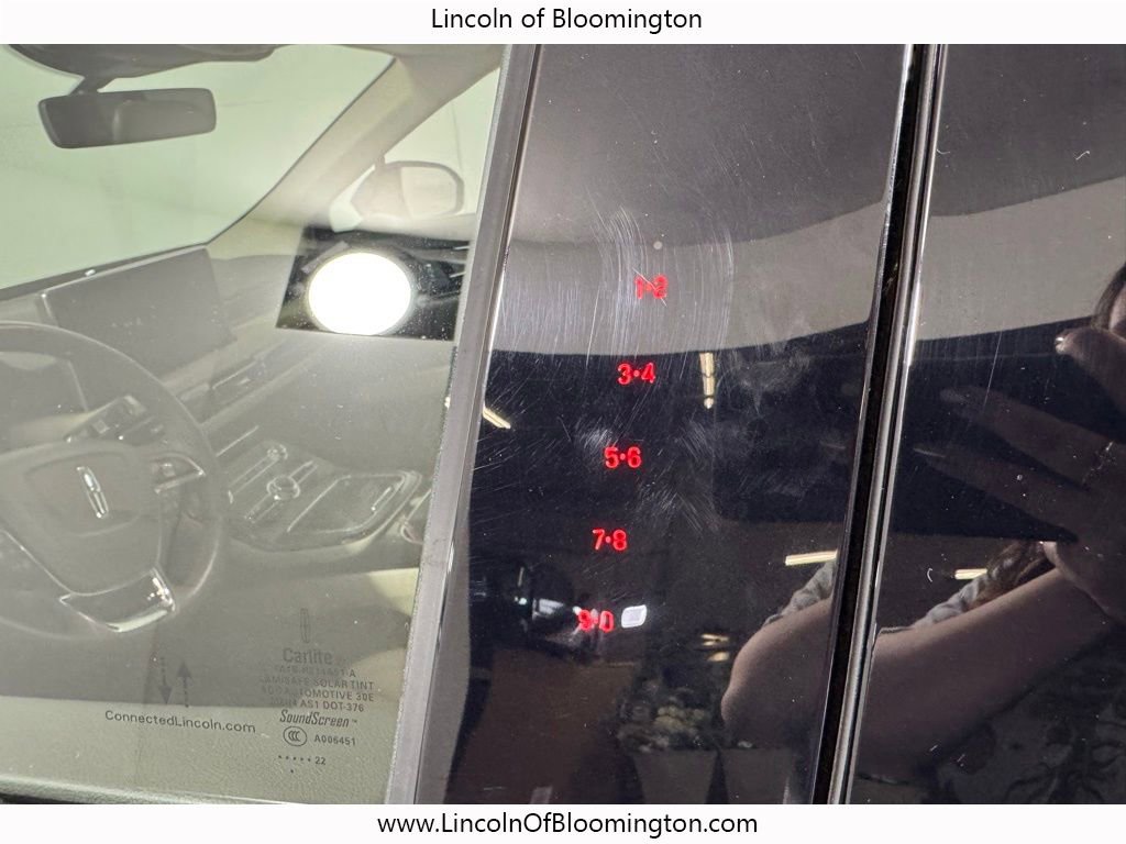 Used 2022 Lincoln Nautilus Reserve w/ Equipment Group 201A AWD/4WD image 30