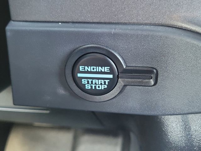 Used 2025 Ford Bronco Big Bend w/ Black Diamond Package image 12