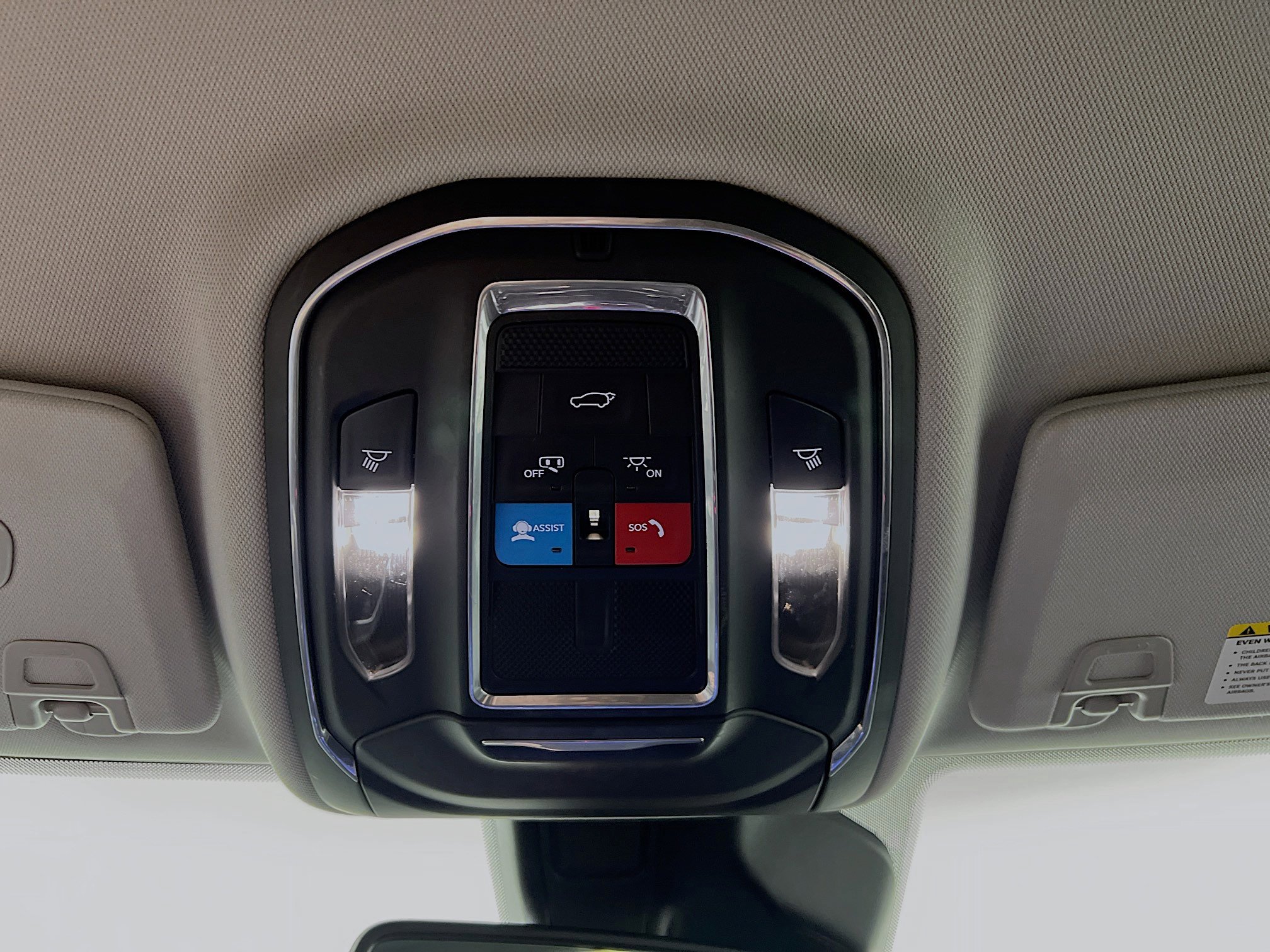 Used 2023 Jeep Grand Cherokee Limited image 21