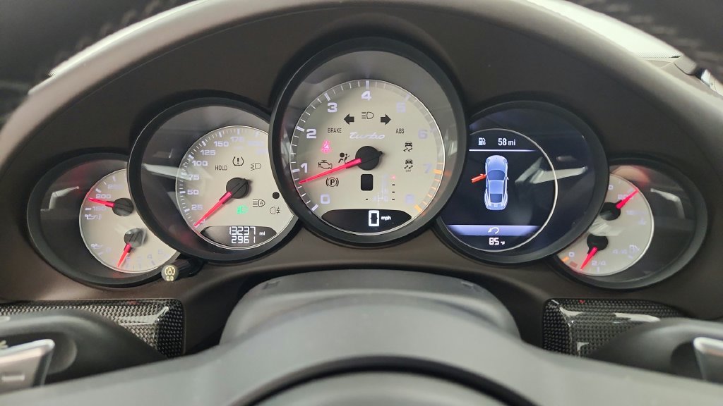 Used 2019 Porsche 911 Turbo AWD/4WD image 38