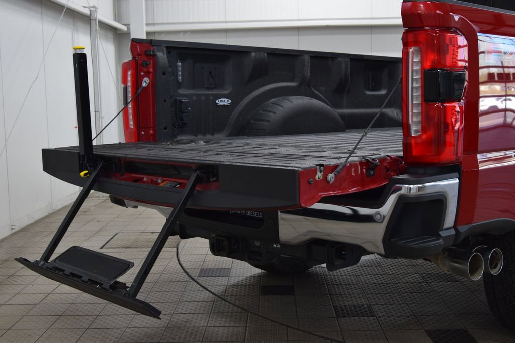 Used 2023 Ford F350 Lariat w/ Lariat Ultimate Package image 21