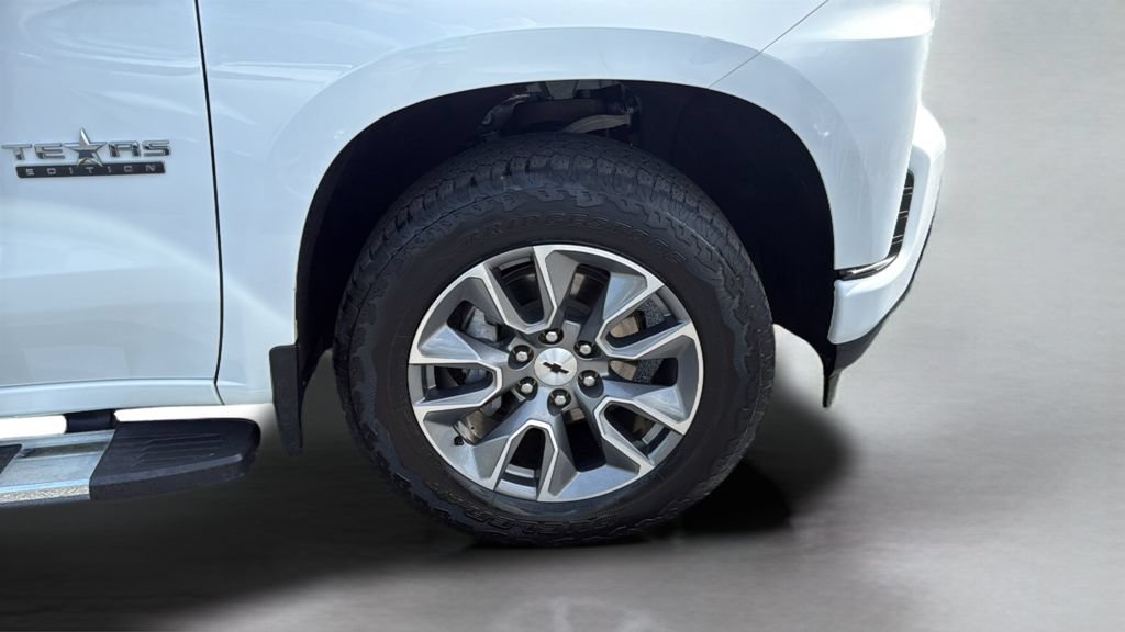 Used 2021 Chevrolet Silverado 1500 RST AWD/4WD image 23
