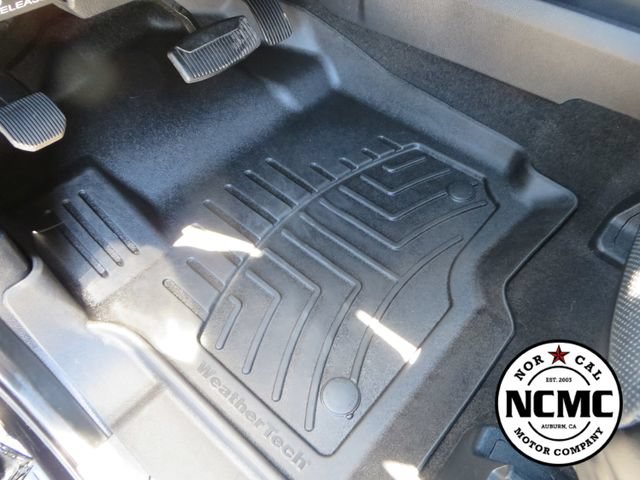 Used 2017 Ford F450 Platinum w/ FX4 Off-Road Package AWD/4WD image 26