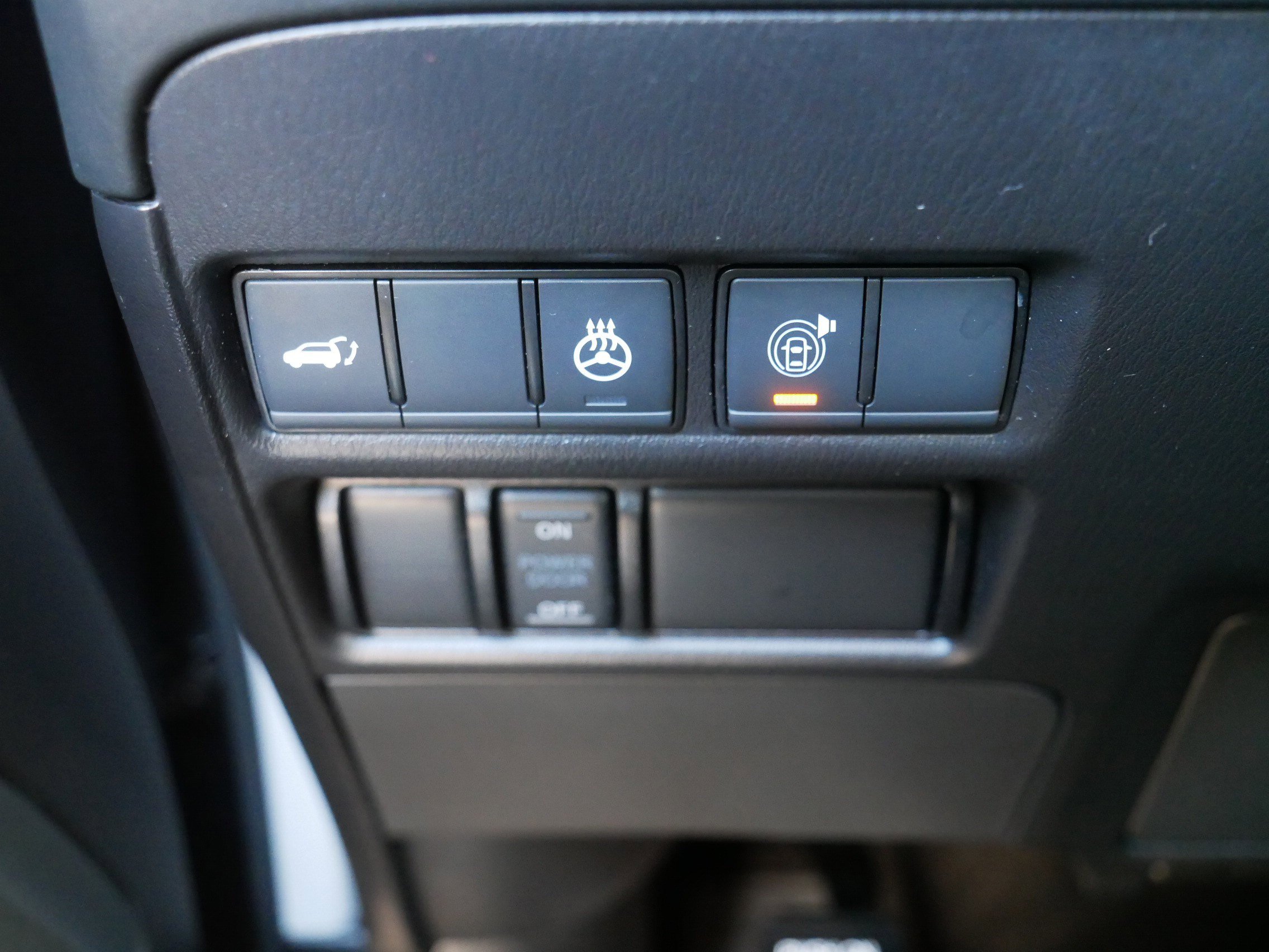 Certified 2024 Nissan Armada Platinum w/ Captain's Chairs Package image 26