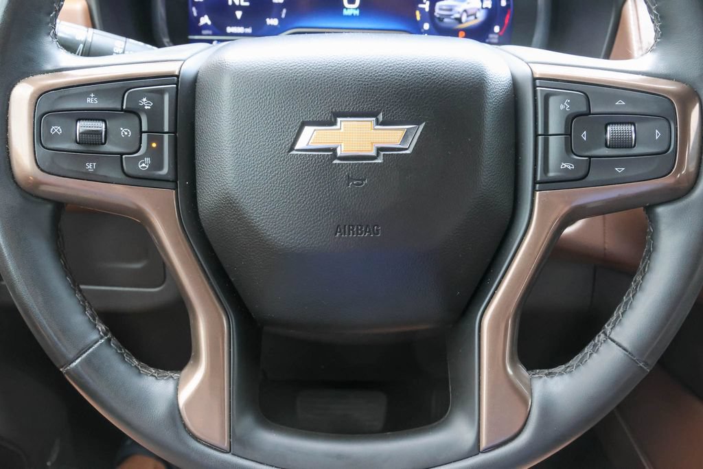 Used 2024 Chevrolet Tahoe High Country AWD/4WD image 37