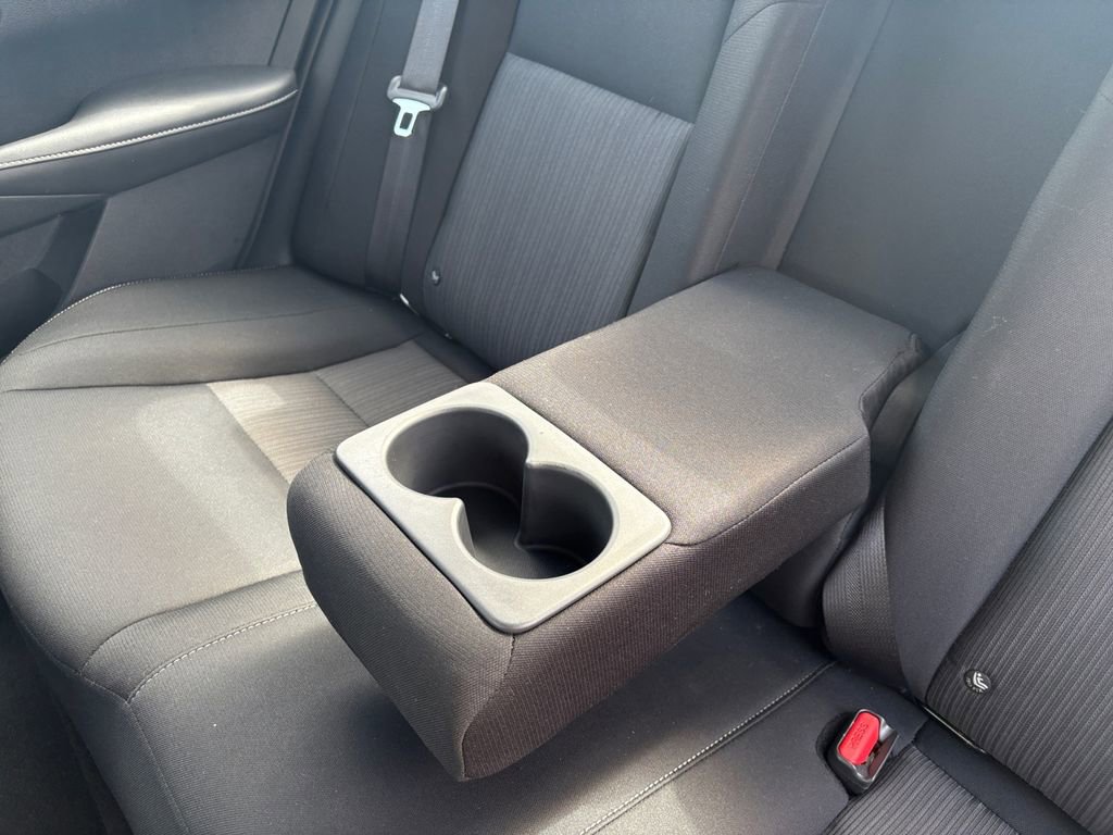 Used 2022 Nissan Sentra SV w/ All-Weather Package FWD image 10