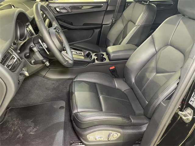 Used 2025 Porsche Macan image 66