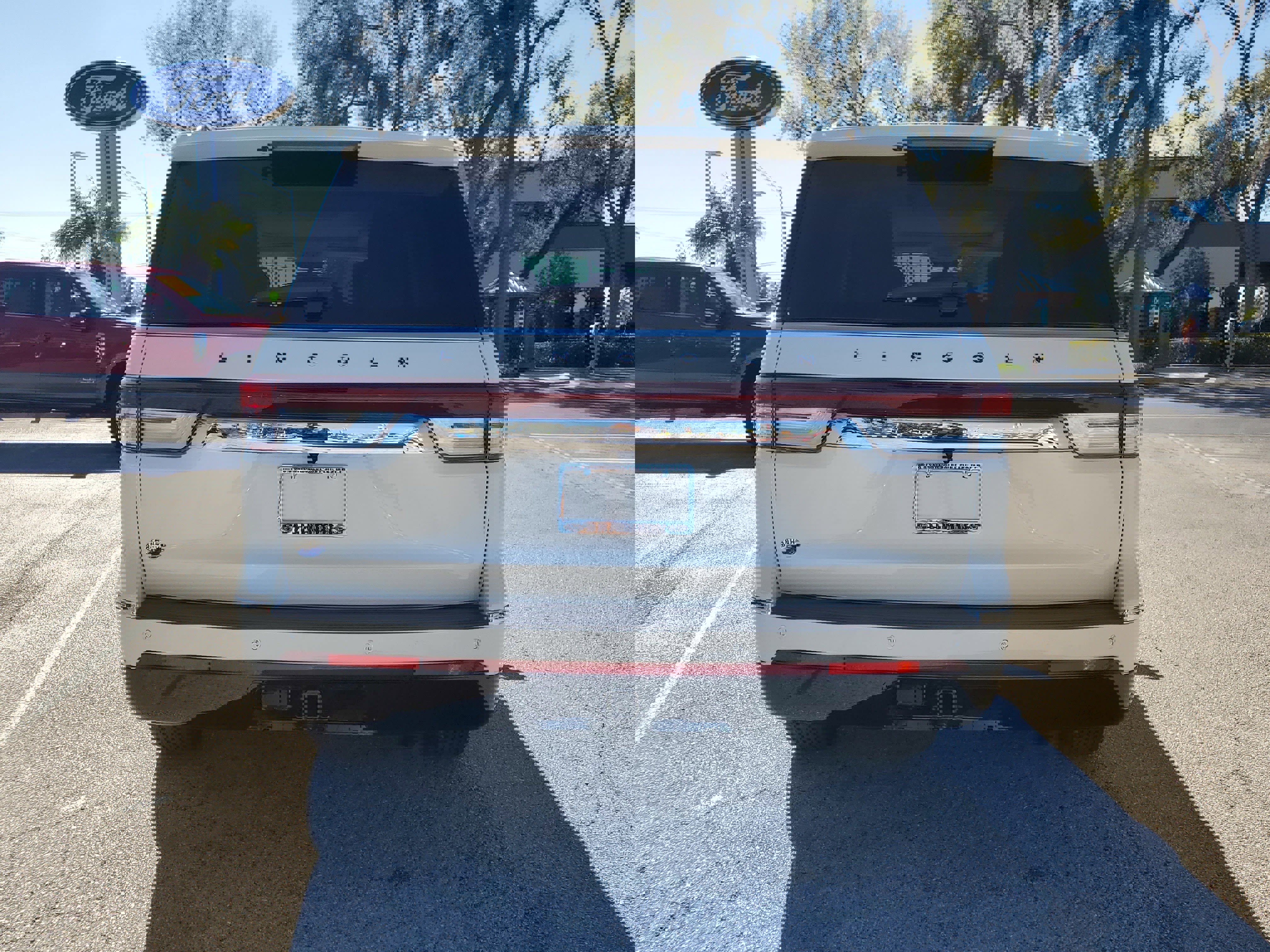 Used 2024 Lincoln Navigator Black Label image 8