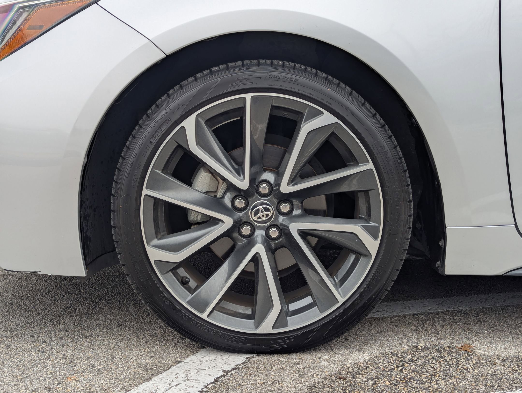 Used 2020 Toyota Corolla SE image 30