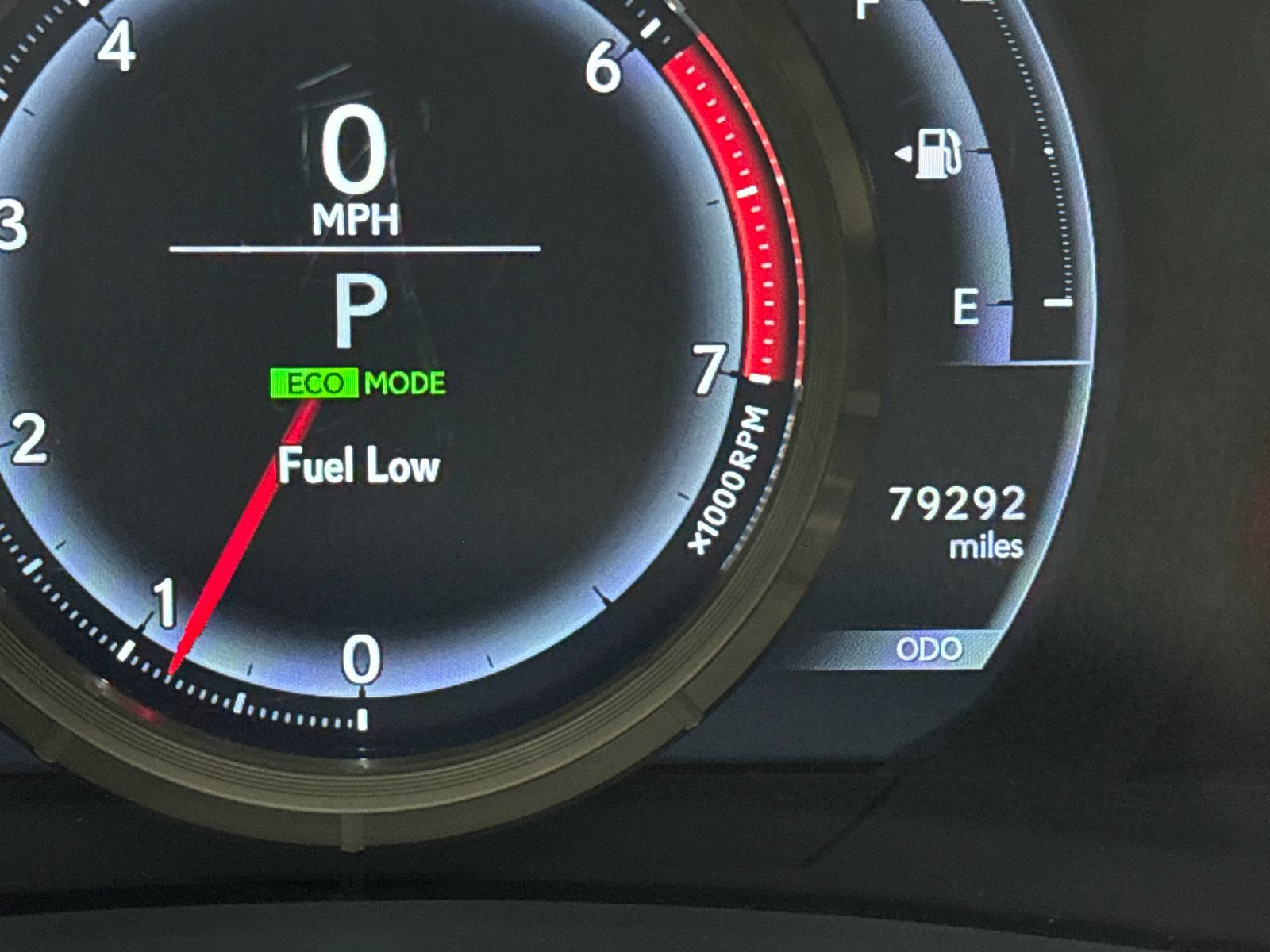 Used 2016 Lexus RC 200t RWD image 23