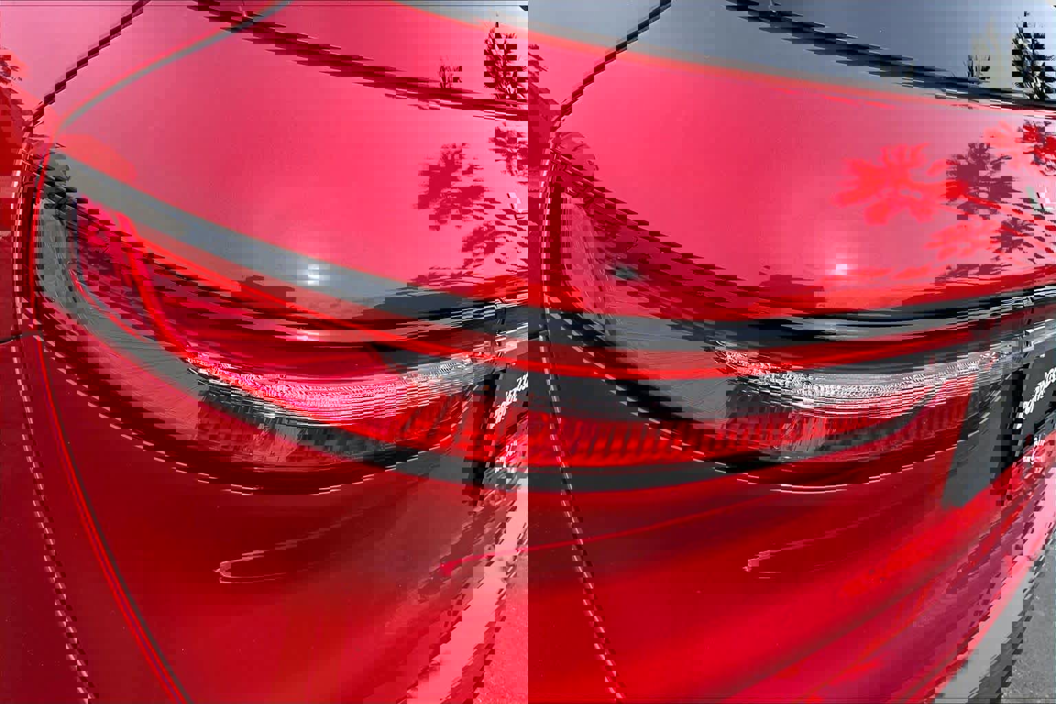 Used 2025 Lincoln Corsair Grand Touring w/ Equipment Group 302A image 27