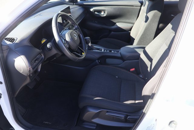 Used 2023 Honda HR-V Sport image 18
