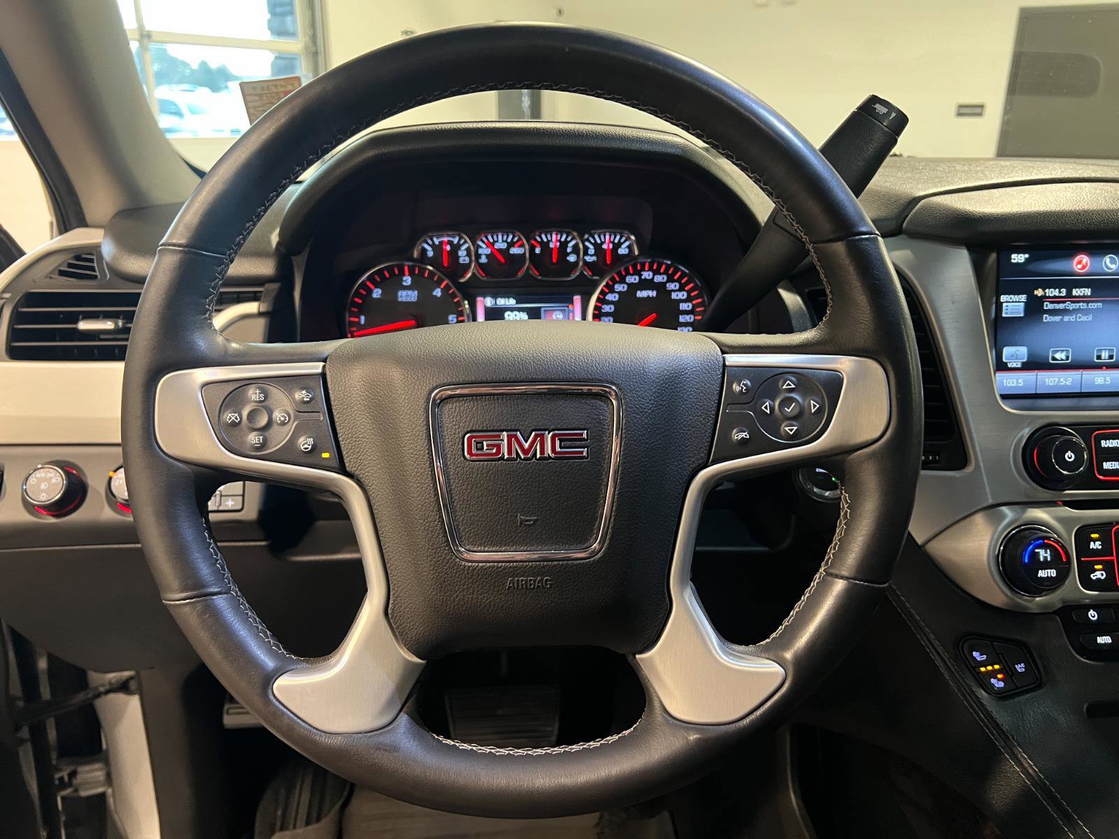 Used 2015 GMC Yukon SLT w/ Open Road Package image 11