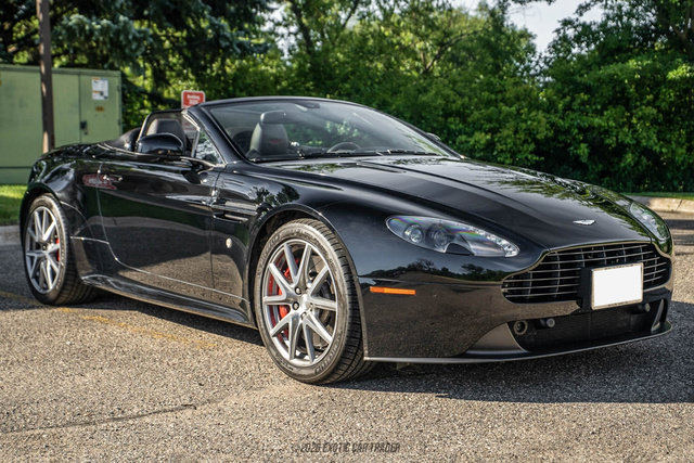 Used 2015 Aston Martin V8 Vantage GT RWD image 12
